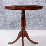 Τραπέζι λάμπας Octagon